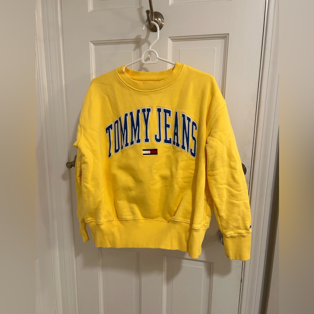 Tommy Hilfiger Yellow Crewneck Sweatshirt